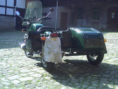 BMWmitTourenscheibe01.jpg